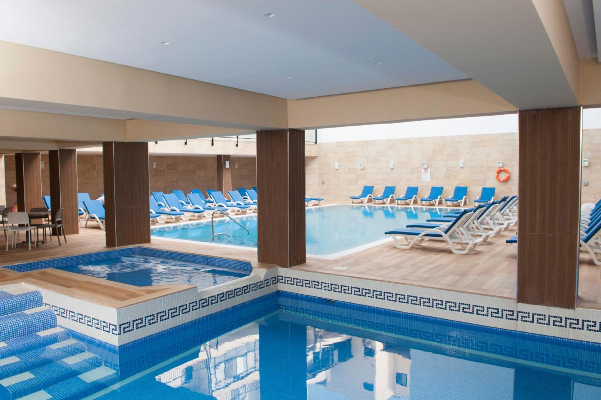 Euroclub Hotel St. Paul's Bay Bagian luar foto